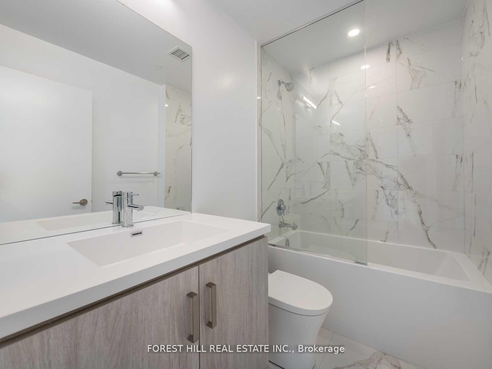 Photo 22 of Unit 903, 38 Honeycrisp Crescent, Vaughan, Concord — HOMEH