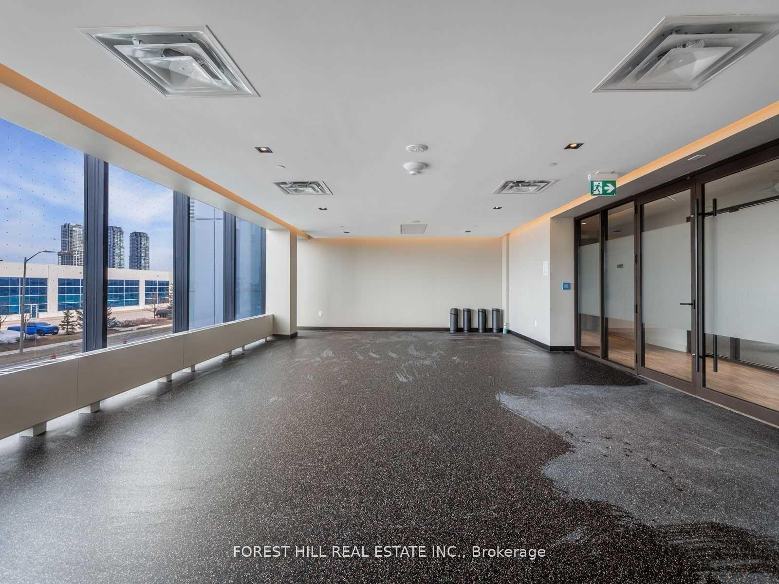 Photo 28 of Unit 903, 38 Honeycrisp Crescent, Vaughan, Concord — HOMEH