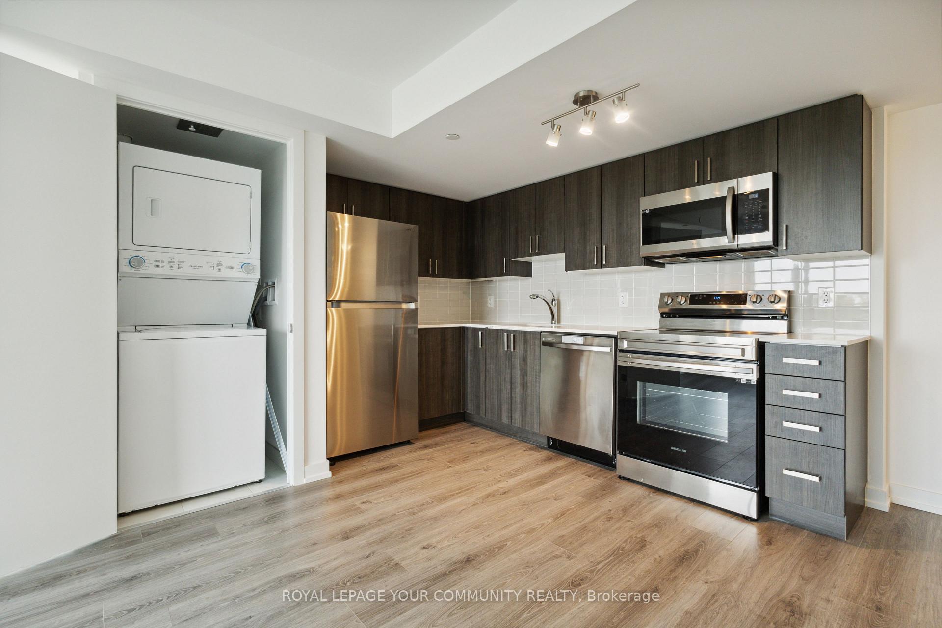 Photo 3 of Unit 618, 1480 Bayly Street, Pickering, Bay Ridges — HOMEH