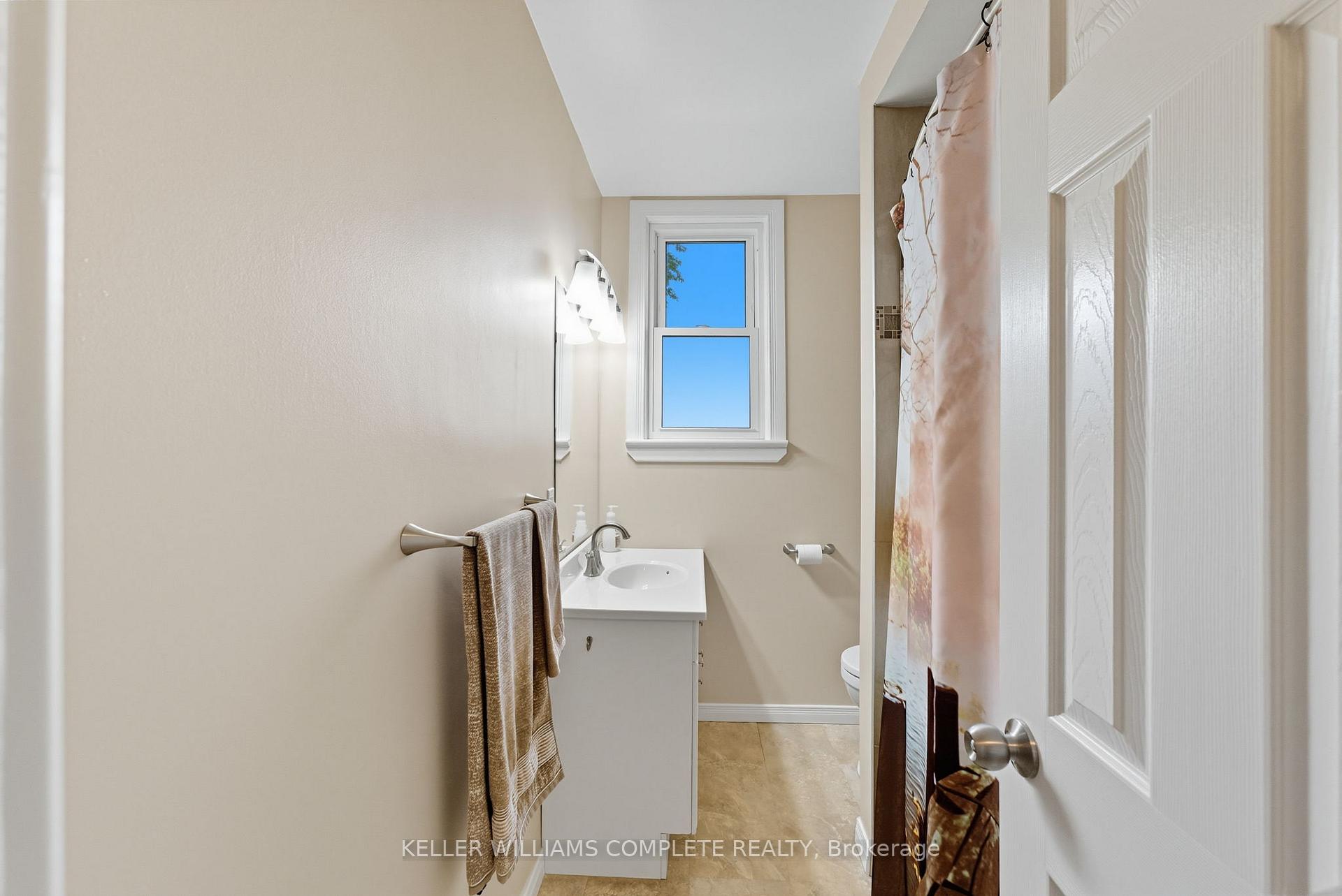Photo 9 of 446 East 42nd Street, Hamilton, Hampton Heights — HOMEH