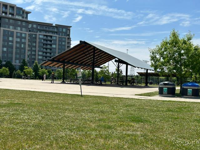 Photo 6 of Unit 103, 37 Galleria Parkway, Markham, Commerce Valley — HOMEH