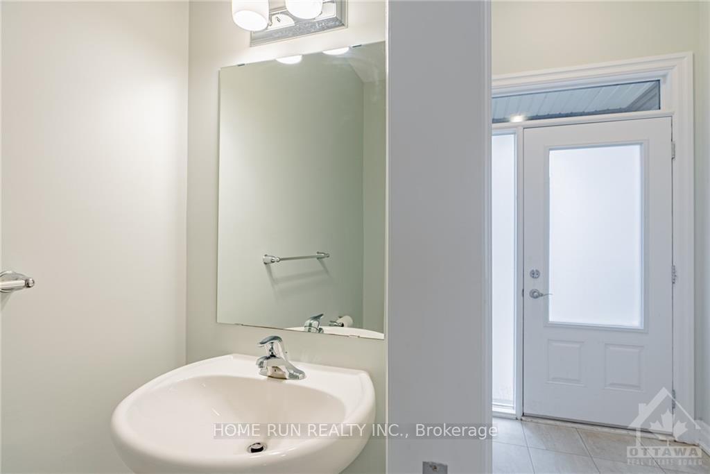 Photo 3 of 307 Grackle Street, Ottawa, Blossom Park/Kemp Park/Findlay Creek — HOMEH
