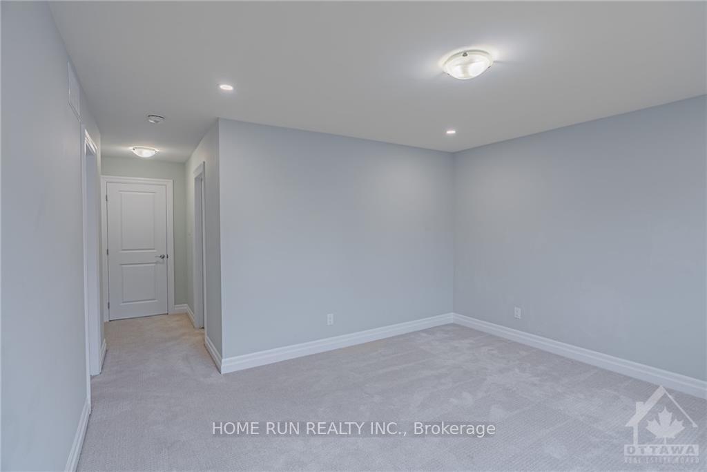 Photo 19 of 307 Grackle Street, Ottawa, Blossom Park/Kemp Park/Findlay Creek — HOMEH
