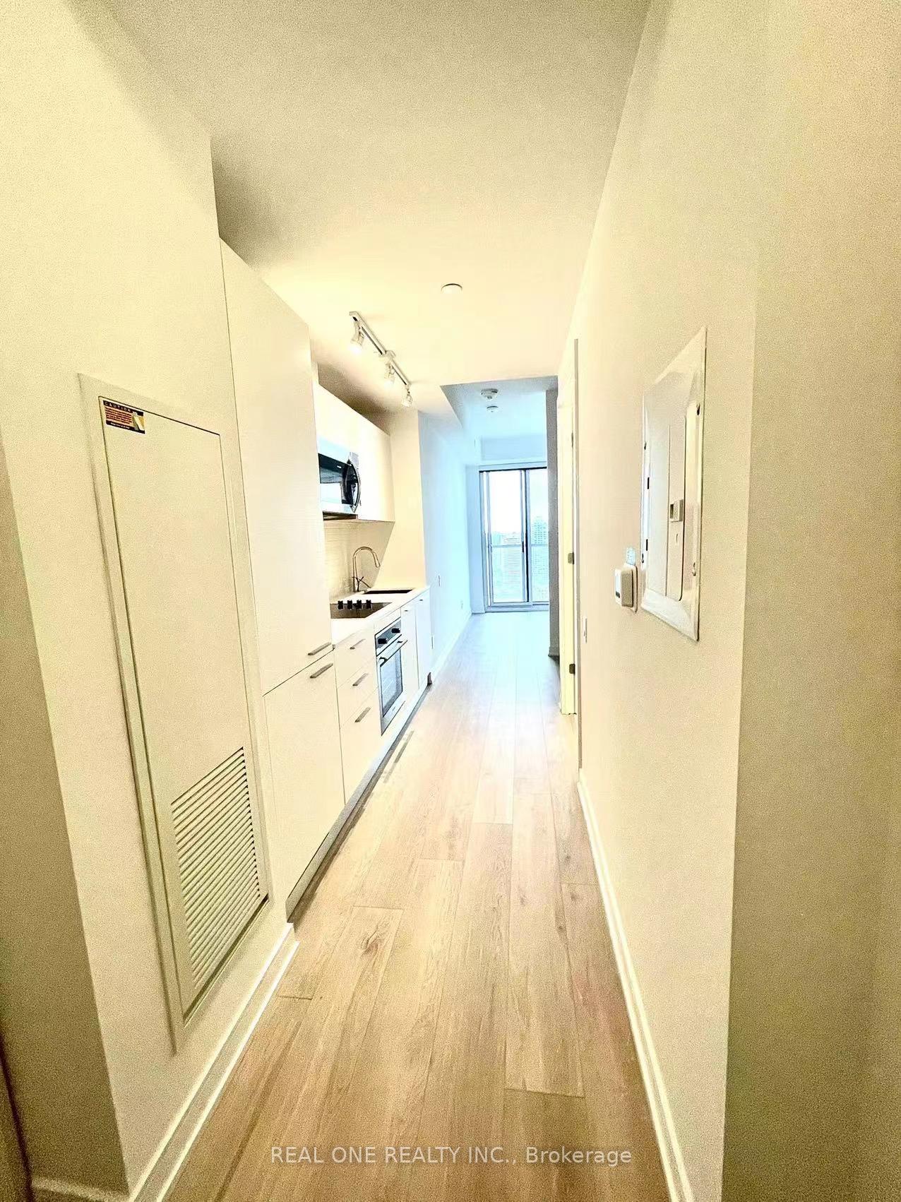 Photo 7 of Unit 3705, 3 Gloucester Street, Toronto, Church-Yonge Corridor — HOMEH