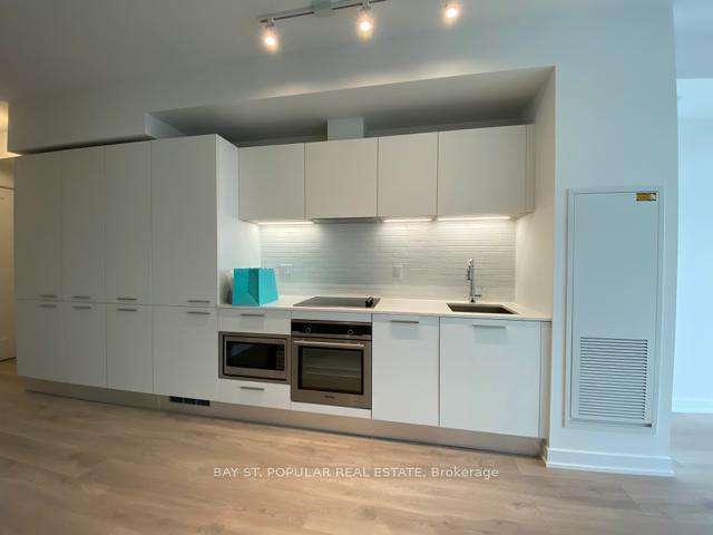 Photo 5 of Unit 3612, 3 Gloucester Street, Toronto, Church-Yonge Corridor — HOMEH