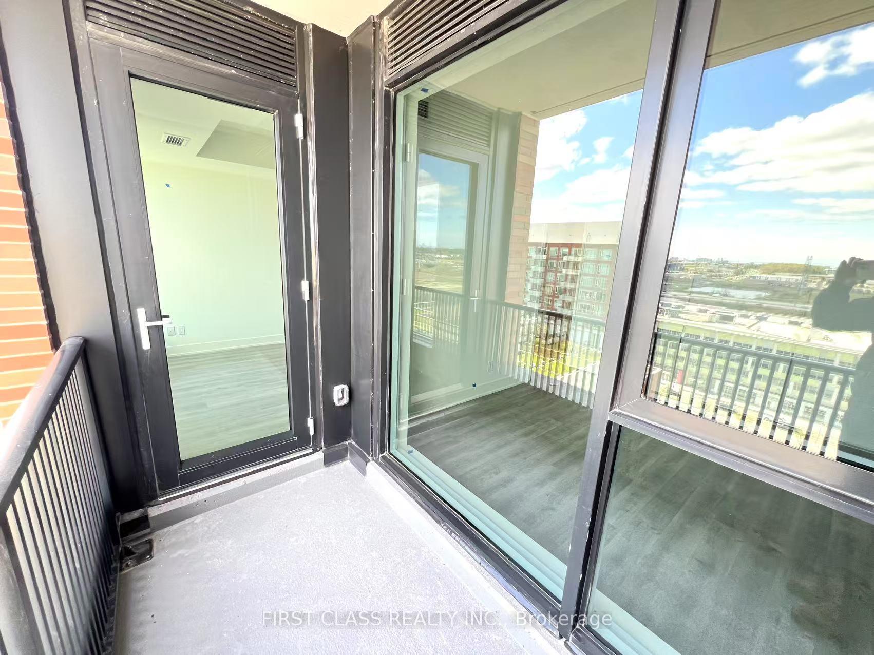 Photo 13 of Unit 1408, 38 Andre De Grasse Street, Markham, Unionville — HOMEH