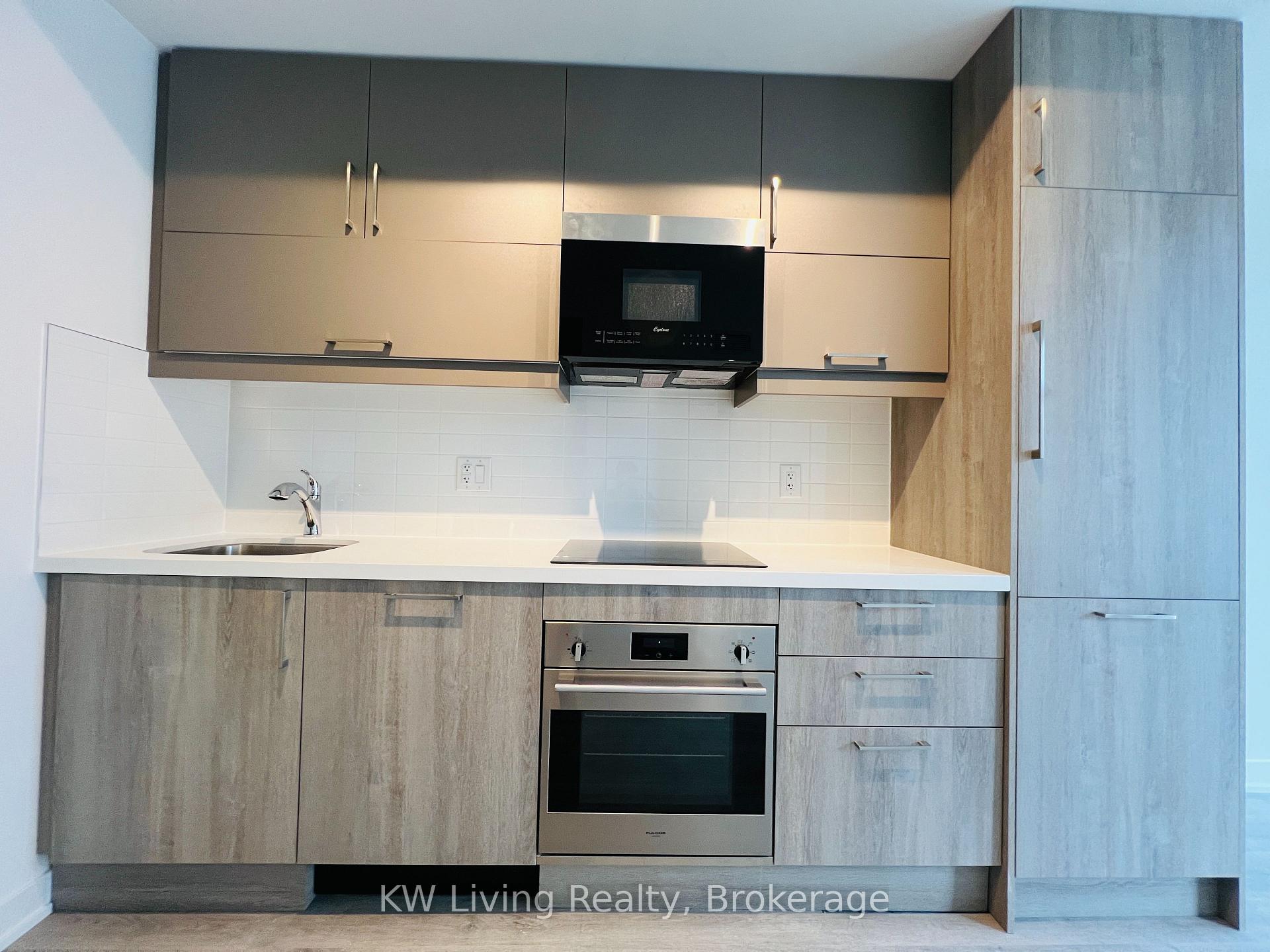 Photo 10 of Unit 908, 8119 Birchmount Road, Markham, Unionville — HOMEH