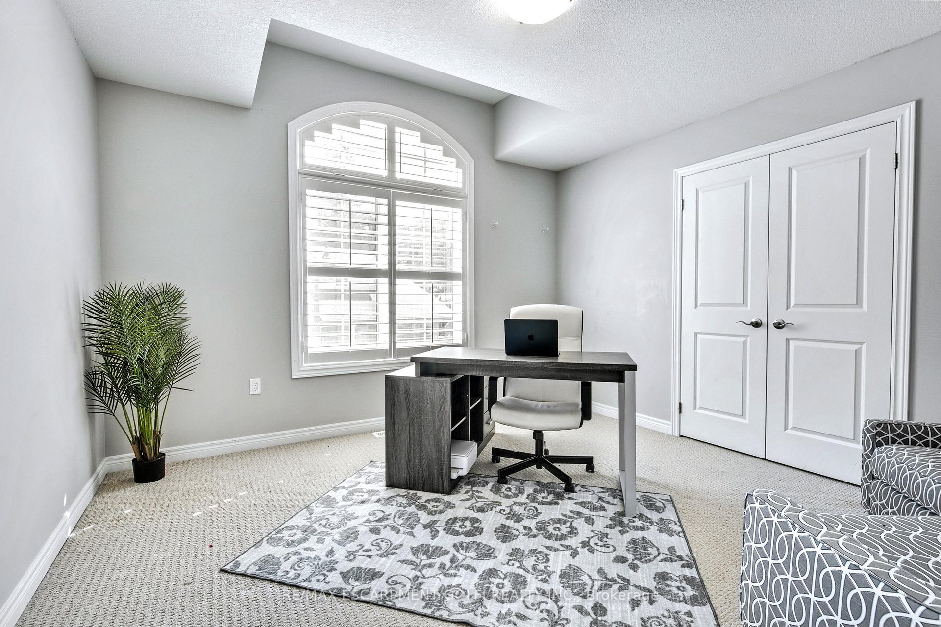Photo 24 of Unit 17, 270 Main Street W, Grimsby, Grimsby West — HOMEH