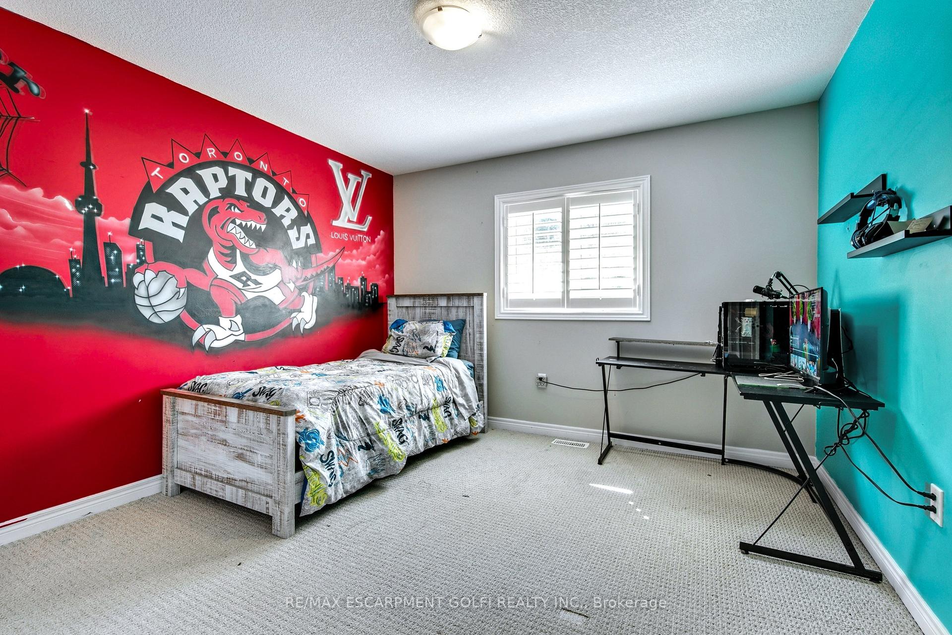 Photo 26 of Unit 17, 270 Main Street W, Grimsby, Grimsby West — HOMEH