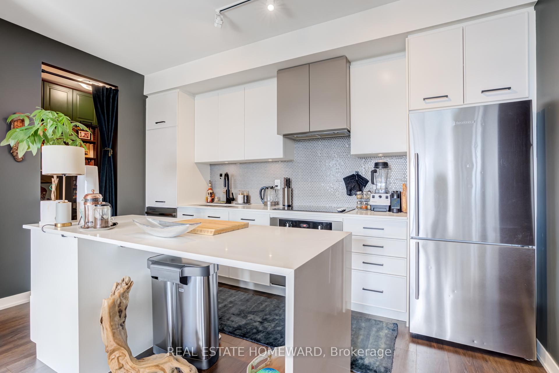 Photo 2 of Unit 608, 899 Queen Street E, Toronto, South Riverdale — HOMEH