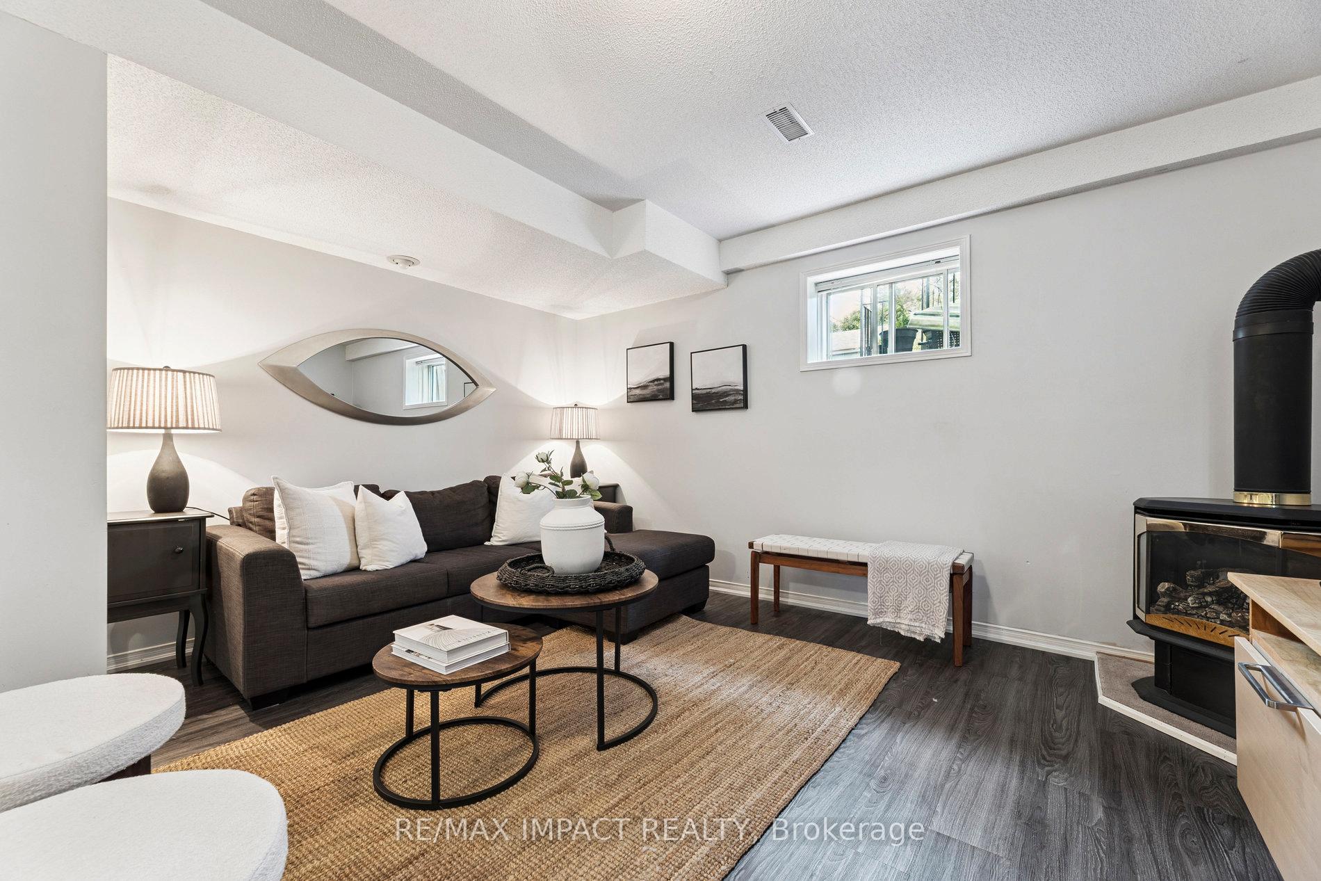 Photo 18 of 24 Birmingham Avenue, Clarington, Bowmanville — HOMEH