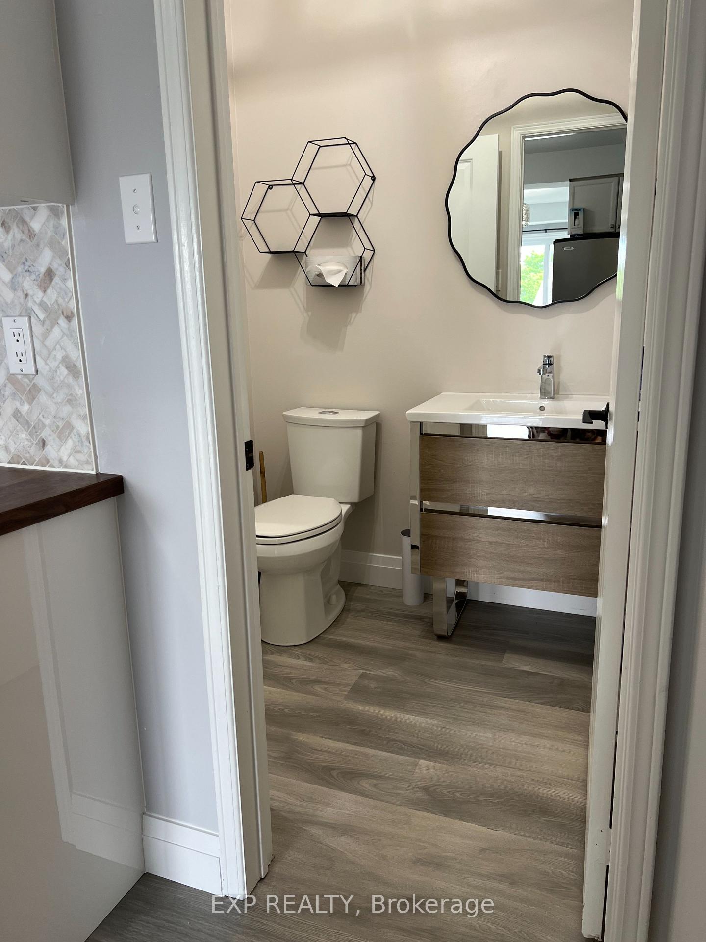 Photo 8 of Unit 202, 454 Janefield Avenue, Guelph, Dovercliffe Park/Old University — HOMEH