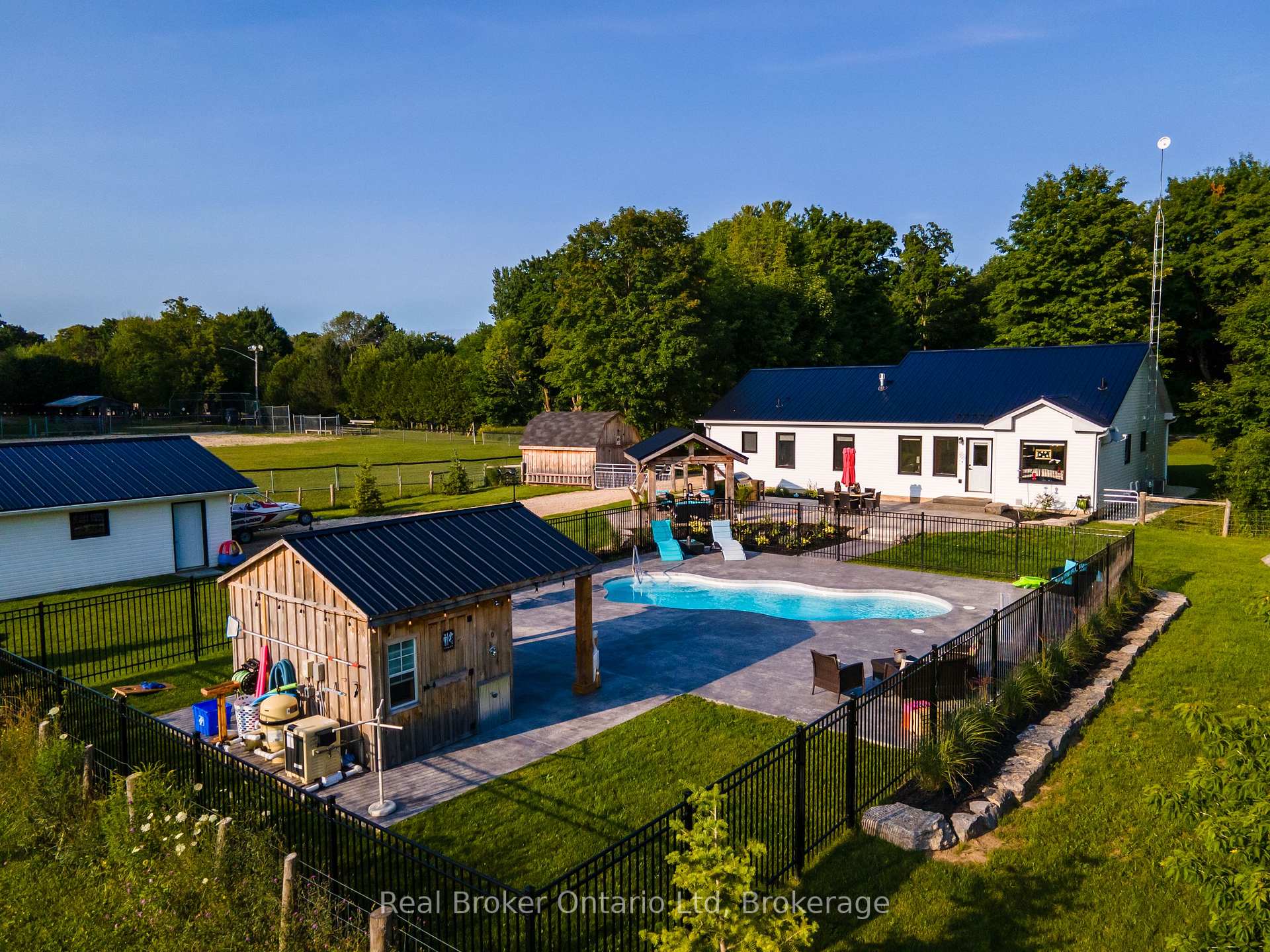 Photo 18 of 210 Inkerman Street, Grey Highlands — HOMEH