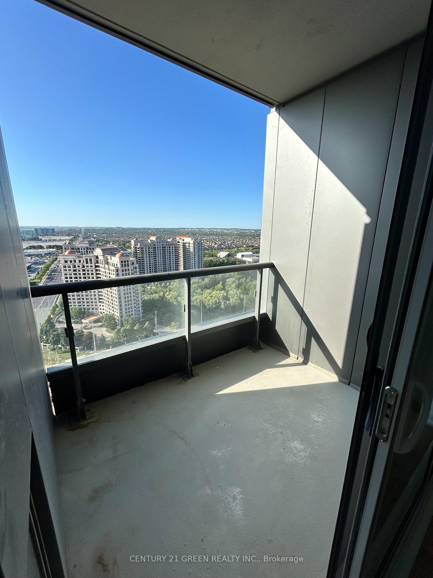 Photo 2 of Unit 2427, 498 Caldari Road, Vaughan, Concord — HOMEH