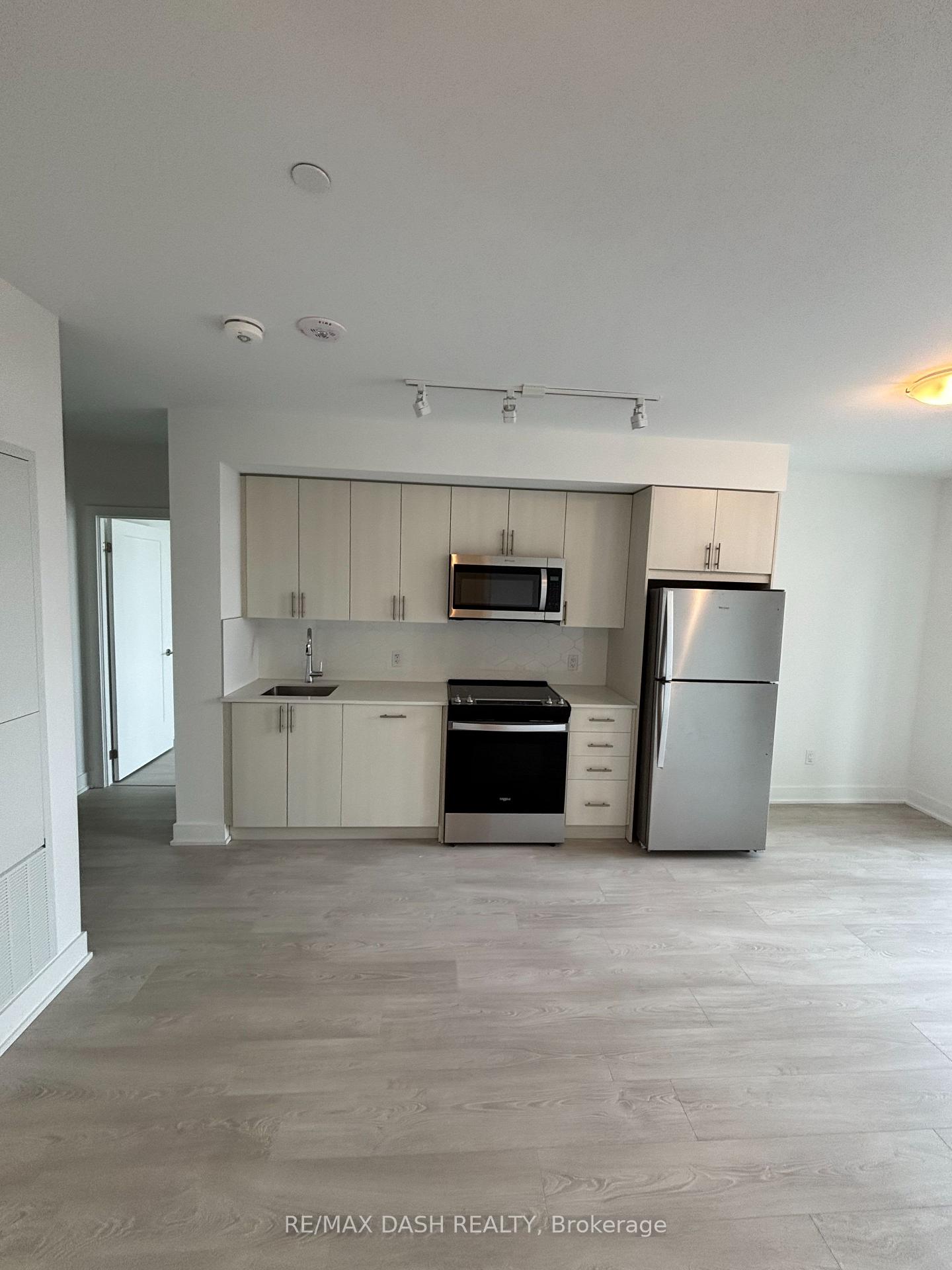 Photo 8 of Unit 341, 2425 Simcoe Street N, Oshawa, Windfields — HOMEH
