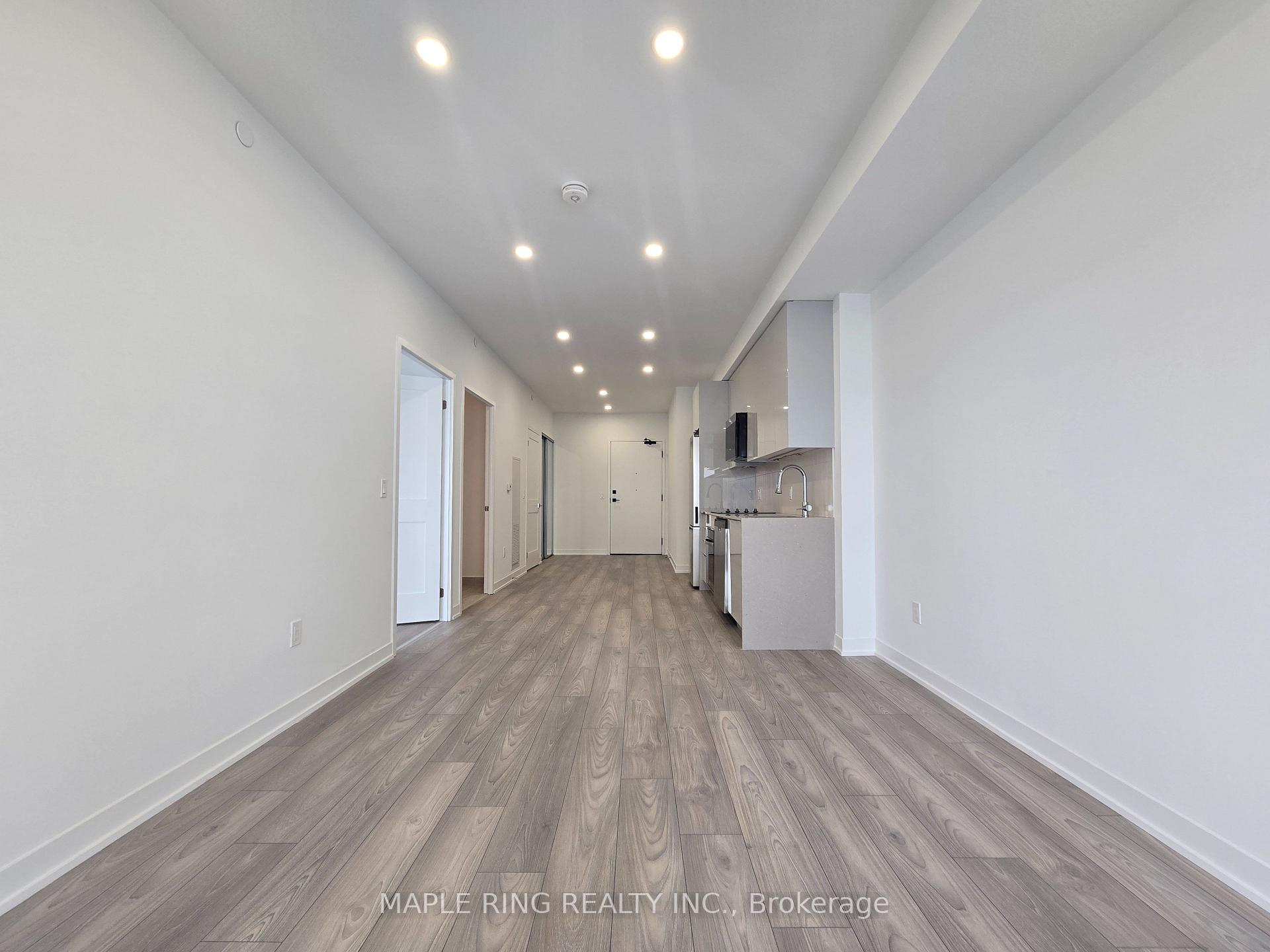 Photo 2 of Unit 902, 474 Caldari Road, Vaughan, Concord — HOMEH