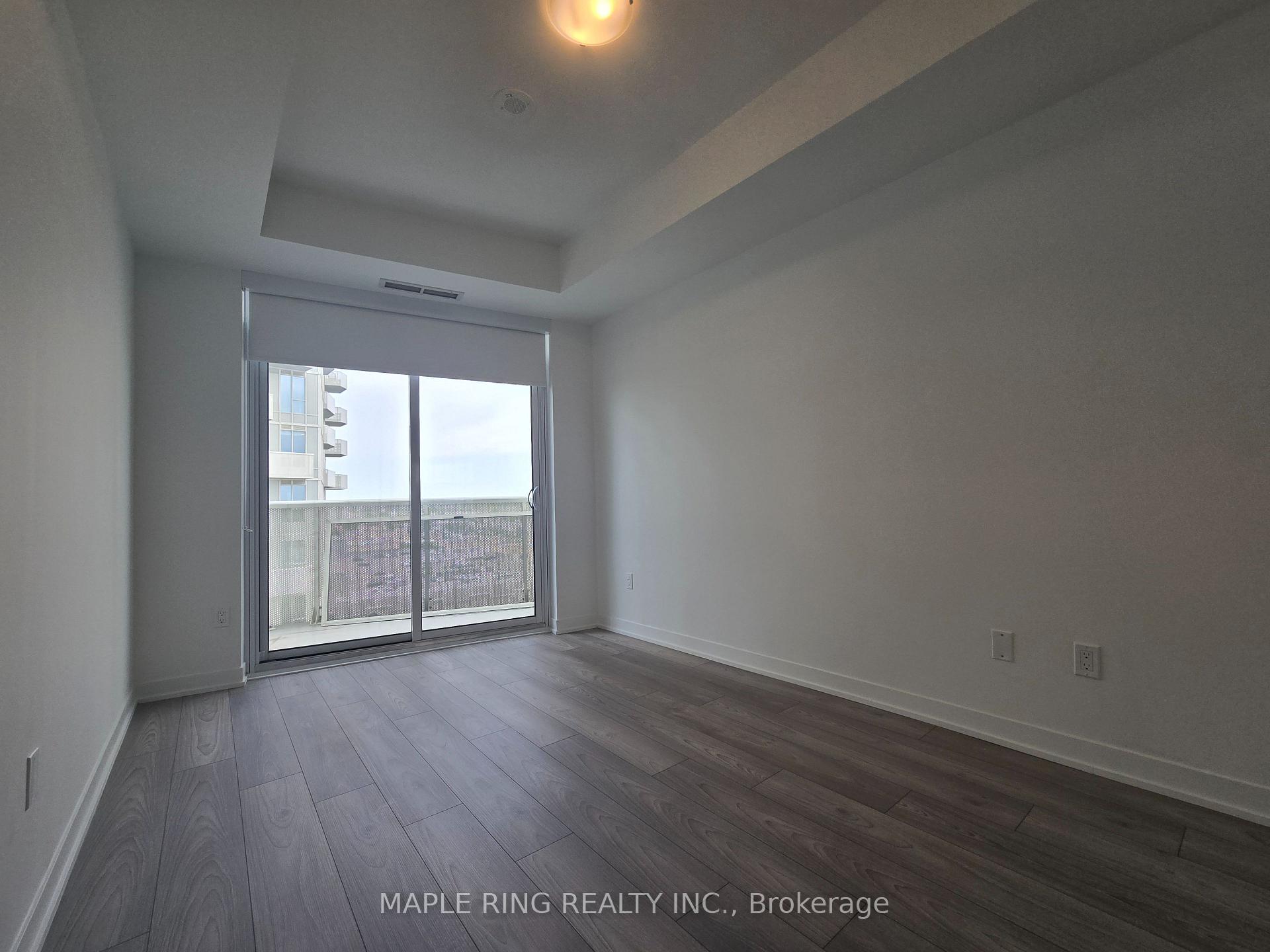 Photo 8 of Unit 902, 474 Caldari Road, Vaughan, Concord — HOMEH