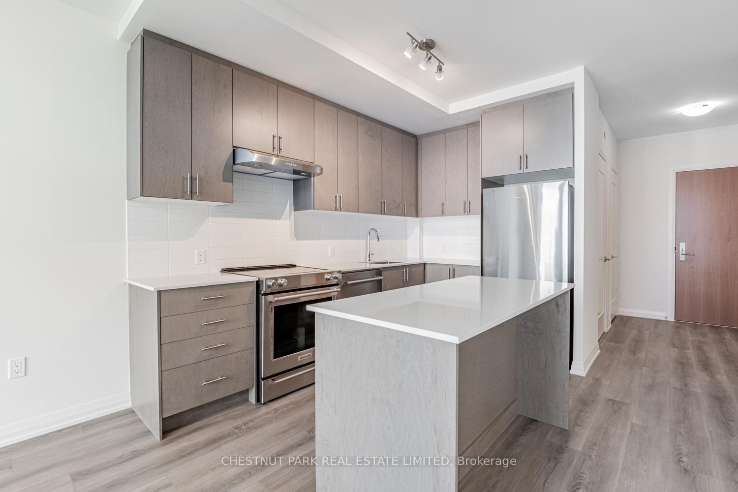 Photo 3 of Unit 2717, 8960 Jane Street, Vaughan, Vellore Village — HOMEH
