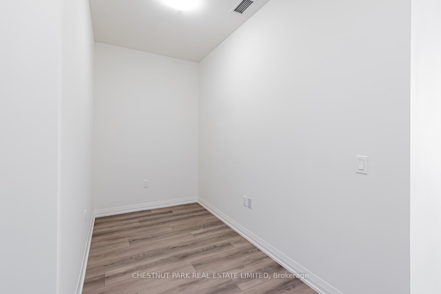 Photo 4 of Unit 2717, 8960 Jane Street, Vaughan, Vellore Village — HOMEH