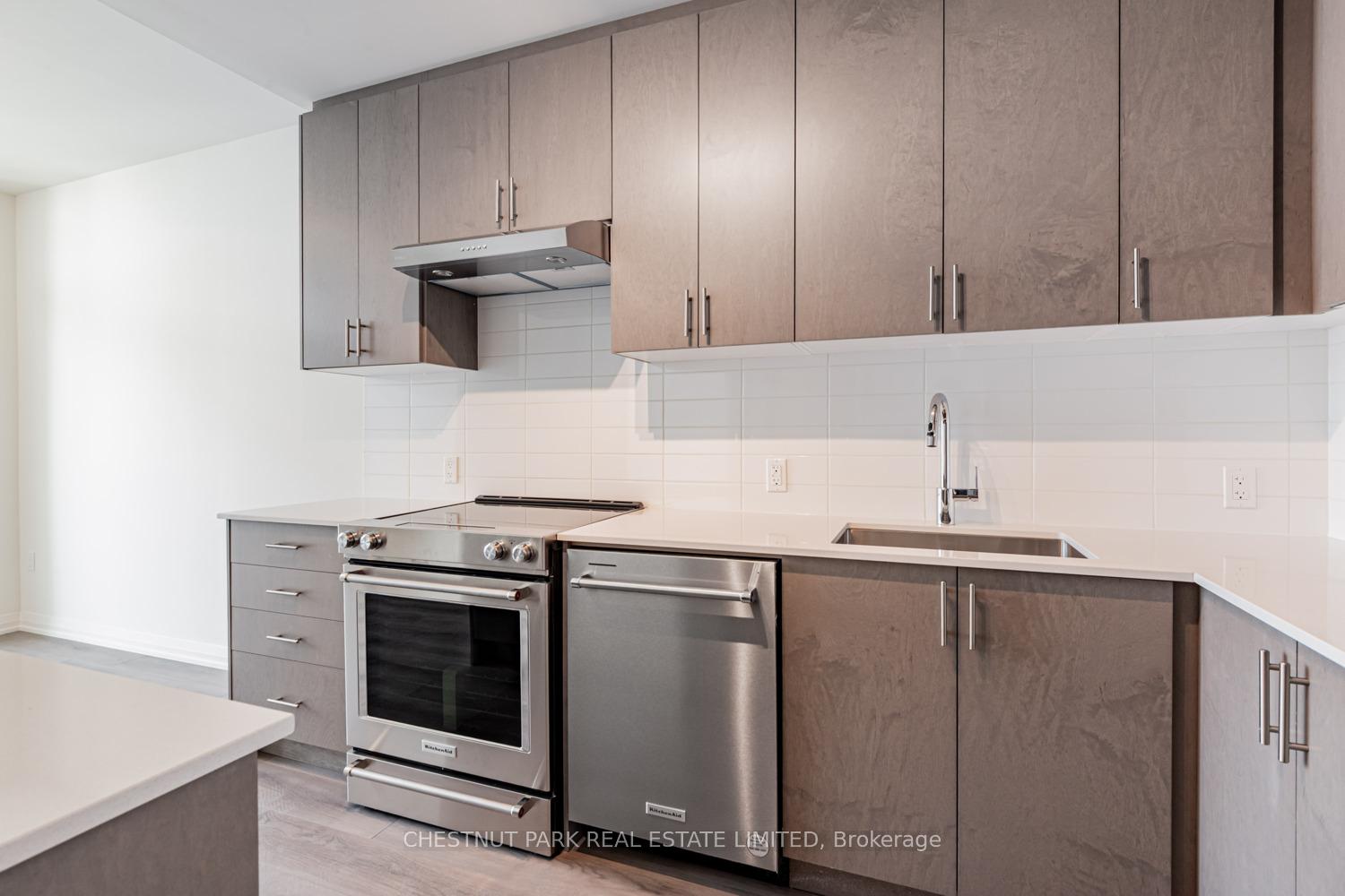 Photo 9 of Unit 2717, 8960 Jane Street, Vaughan, Vellore Village — HOMEH