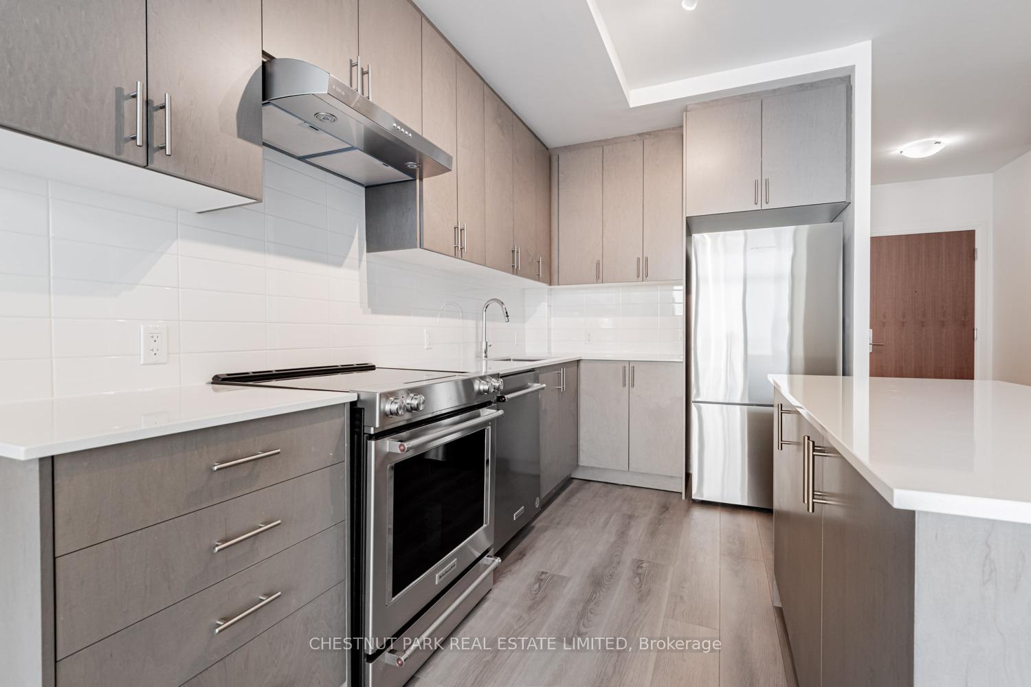 Photo 6 of Unit 2717, 8960 Jane Street, Vaughan, Vellore Village — HOMEH