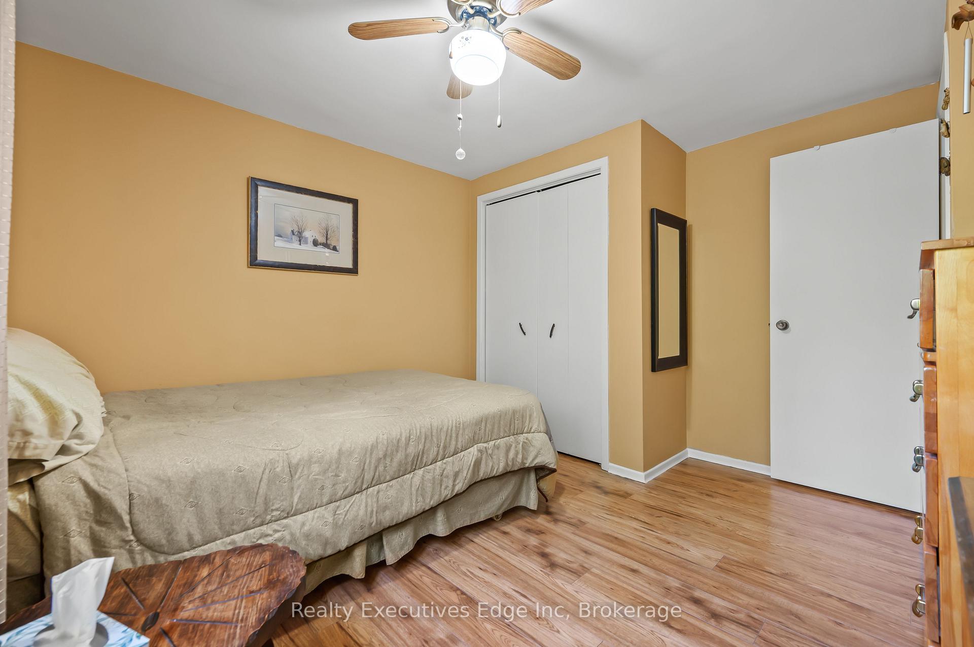 Photo 17 of 212 Edinburgh Road N, Guelph, Junction/Onward Willow — HOMEH