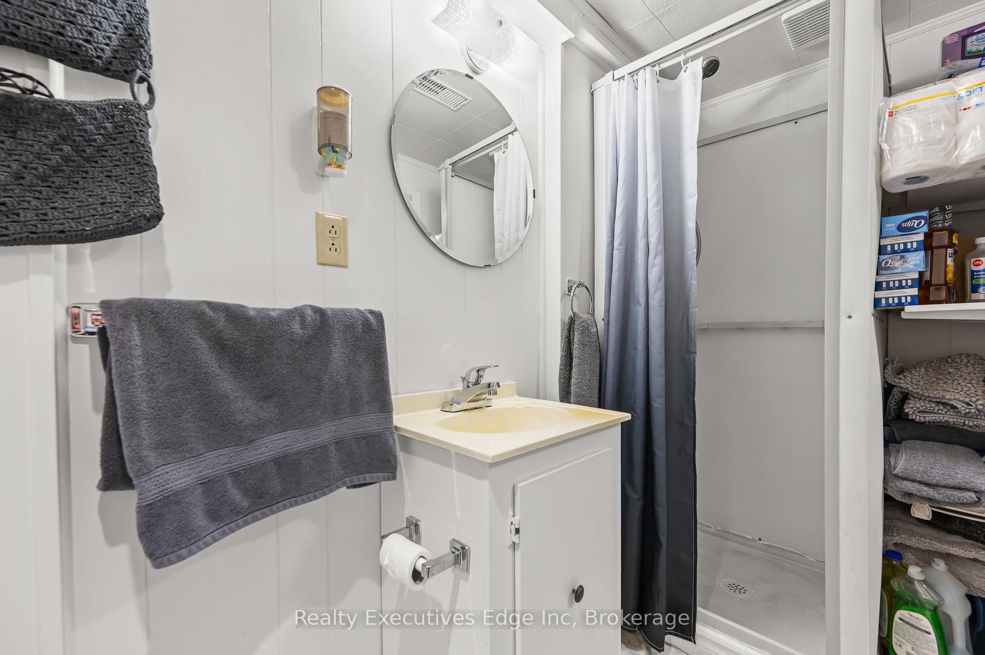 Photo 27 of 212 Edinburgh Road N, Guelph, Junction/Onward Willow — HOMEH