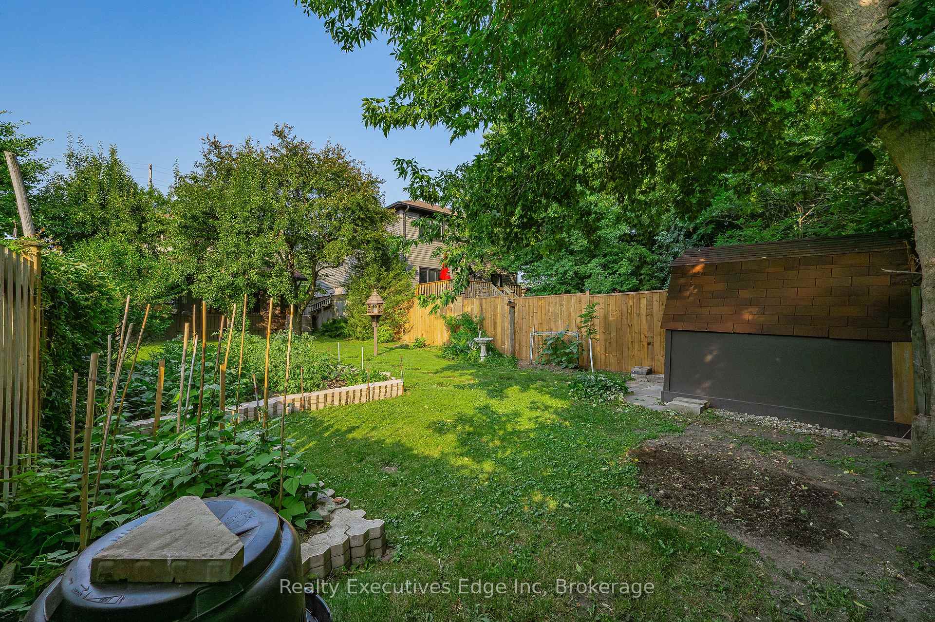 Photo 39 of 212 Edinburgh Road N, Guelph, Junction/Onward Willow — HOMEH