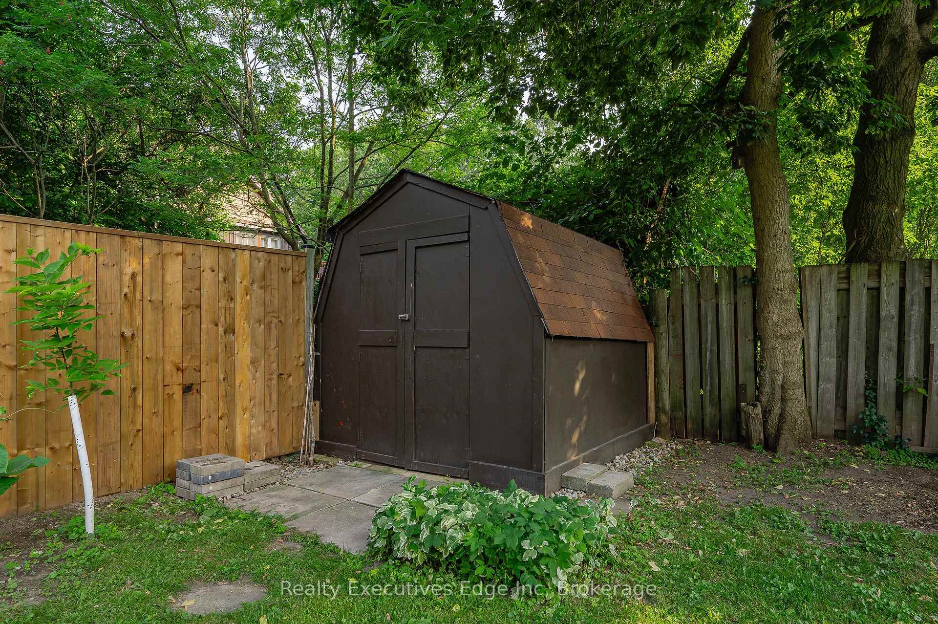 Photo 42 of 212 Edinburgh Road N, Guelph, Junction/Onward Willow — HOMEH