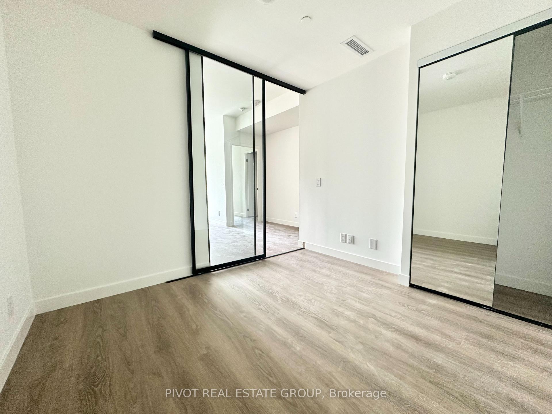 Photo 5 of Unit 420, 1050 Eastern Avenue, Toronto, The Beaches — HOMEH