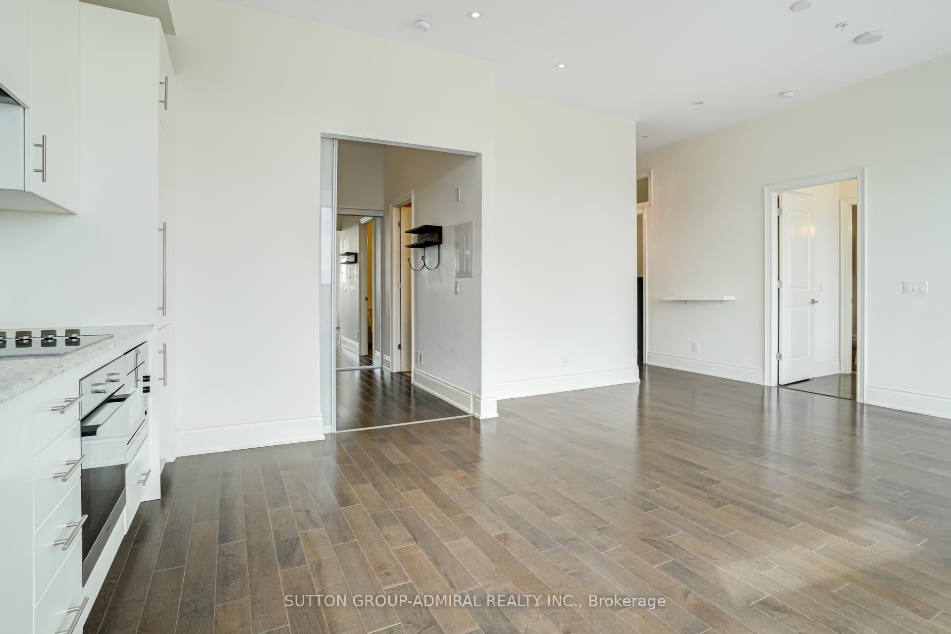 Photo 4 of Unit 1006, 23 Glebe Road W, Toronto, Yonge-Eglinton — HOMEH
