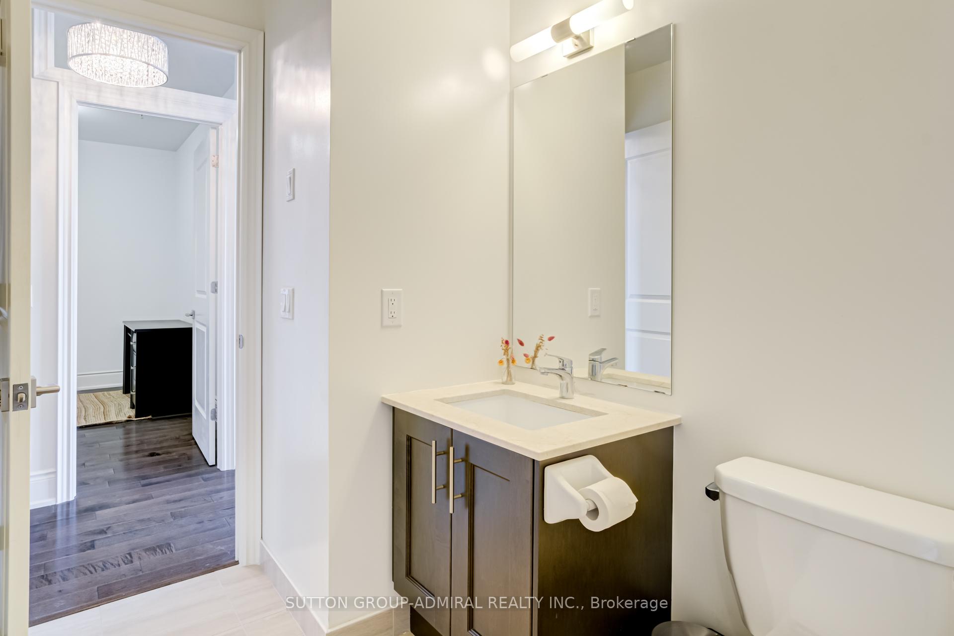 Photo 3 of Unit 1006, 23 Glebe Road W, Toronto, Yonge-Eglinton — HOMEH