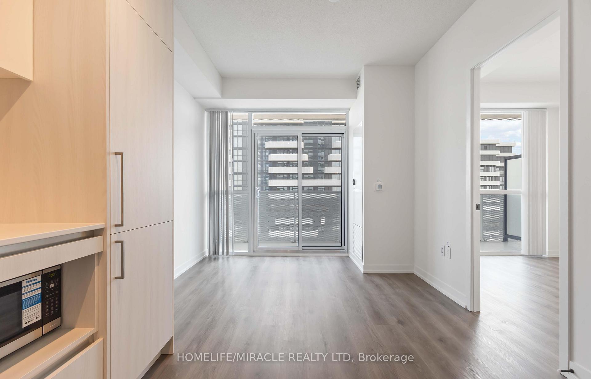 Photo 2 of Unit 4701, 225 Commerce Street, Vaughan, Vaughan Corporate Centre — HOMEH