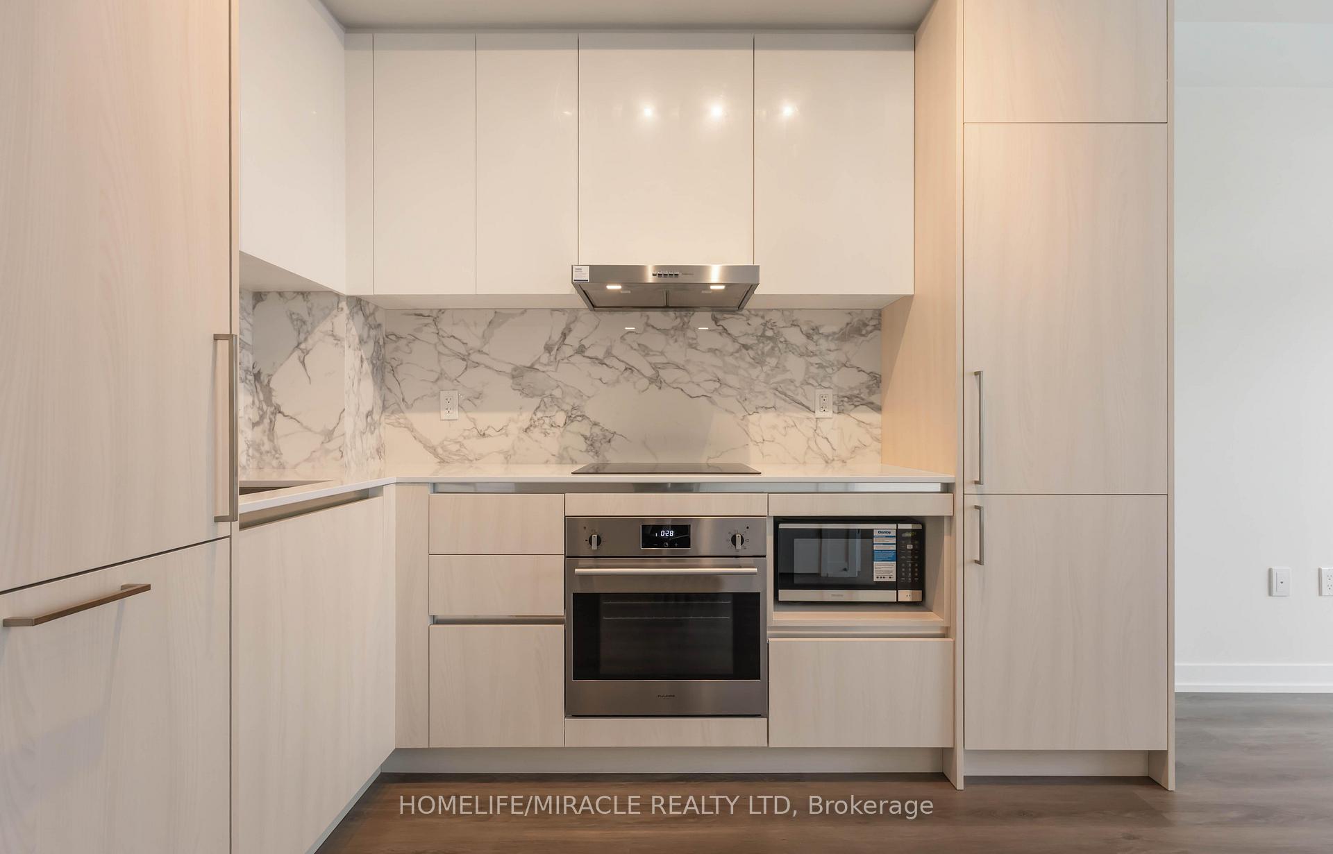 Photo 7 of Unit 4701, 225 Commerce Street, Vaughan, Vaughan Corporate Centre — HOMEH