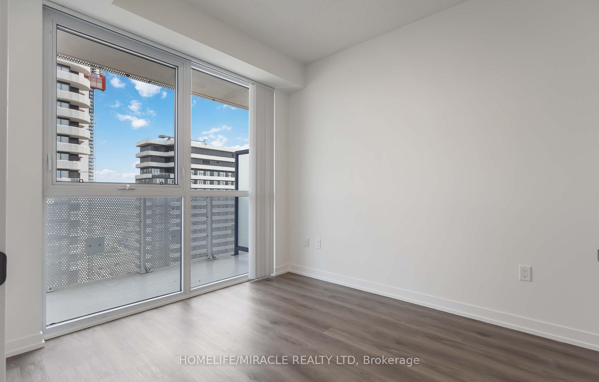 Photo 8 of Unit 4701, 225 Commerce Street, Vaughan, Vaughan Corporate Centre — HOMEH