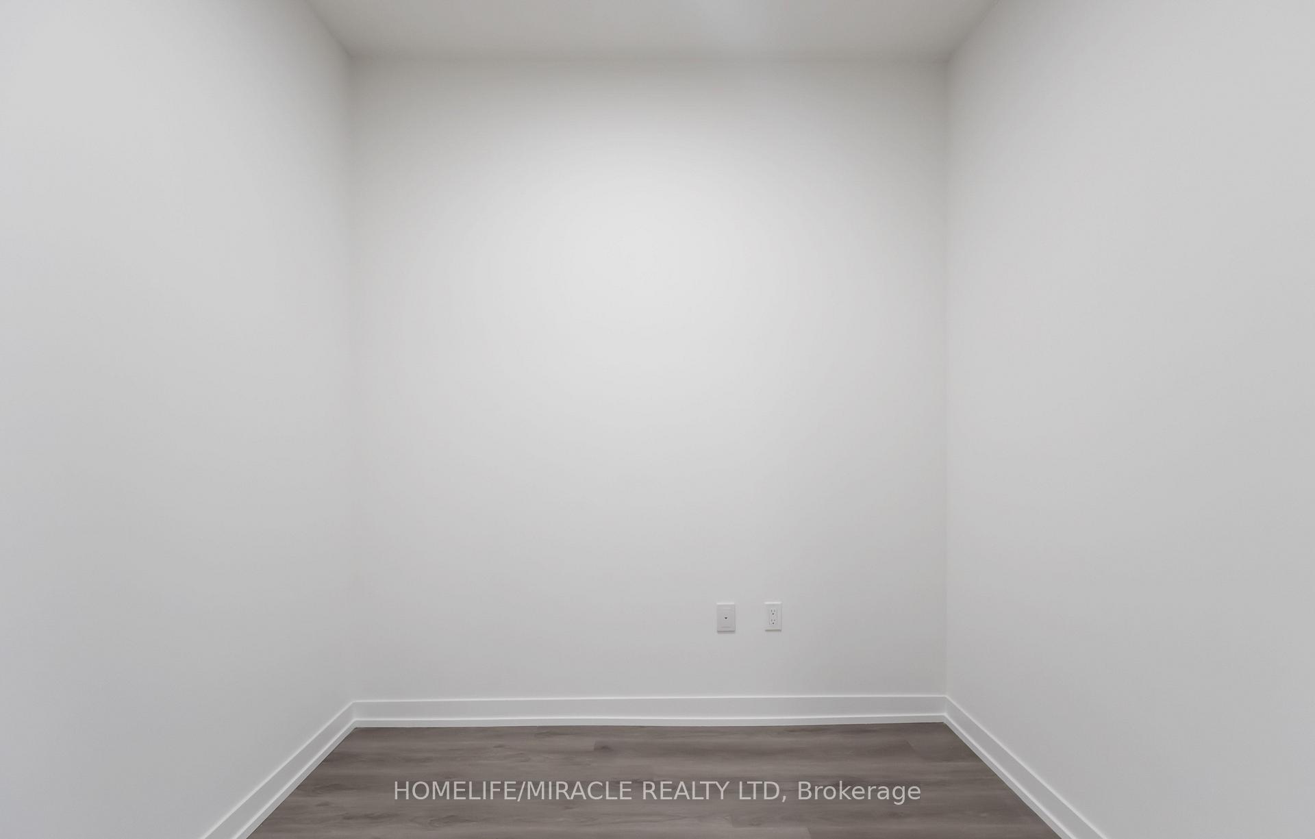 Photo 12 of Unit 4701, 225 Commerce Street, Vaughan, Vaughan Corporate Centre — HOMEH