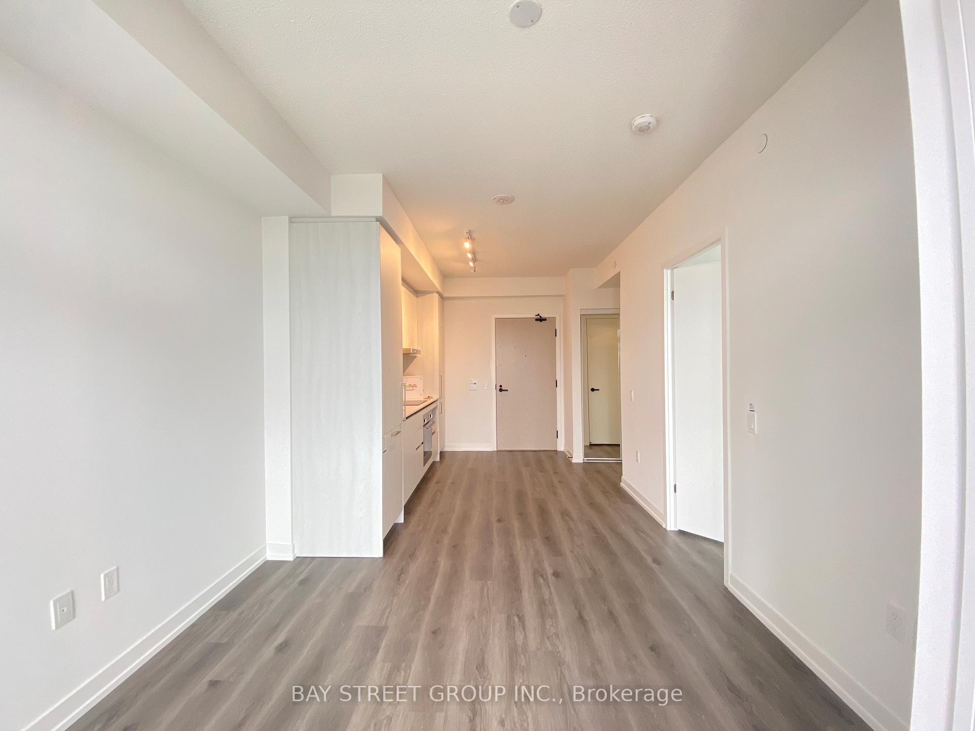 Photo 2 of Unit 4910, 225 Commerce Street, Vaughan, Vaughan Corporate Centre — HOMEH