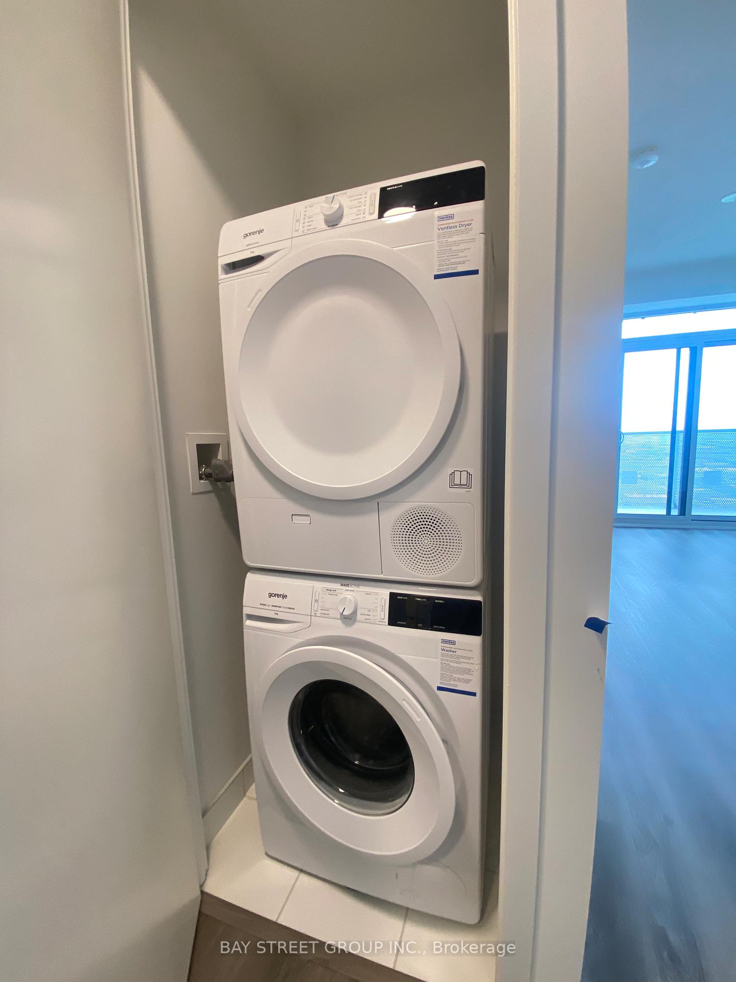 Photo 11 of Unit 4910, 225 Commerce Street, Vaughan, Vaughan Corporate Centre — HOMEH