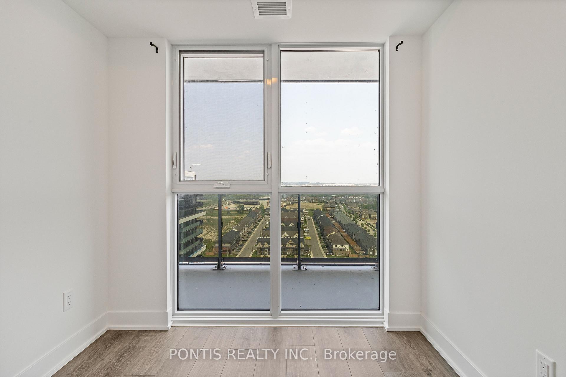 Photo 6 of Unit 2118, 2545 Simcoe Street N, Oshawa, Windfields — HOMEH