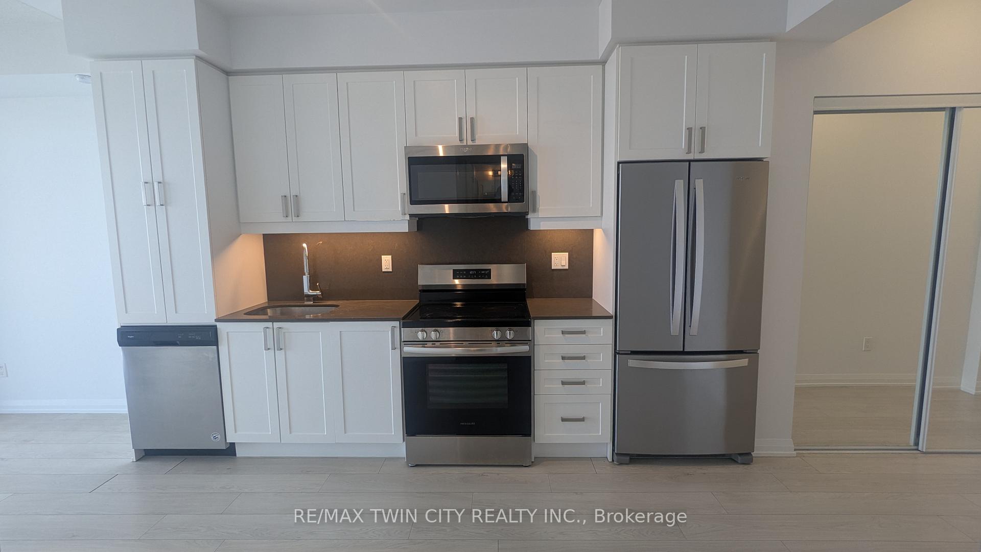 Photo 7 of Unit 3501, 7895 Jane Street, Vaughan, Concord — HOMEH
