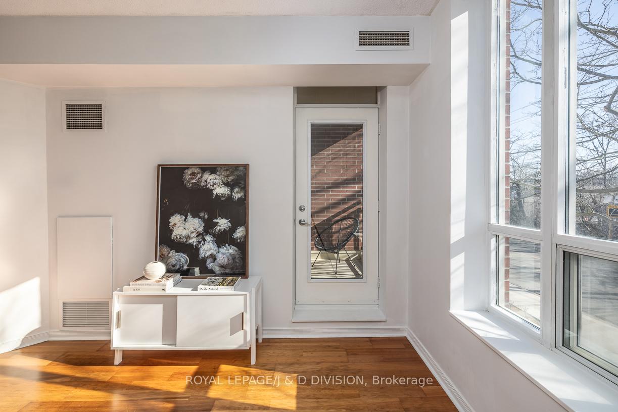 Photo 12 of Unit 207, 485 Rosewell Avenue, Toronto, Lawrence Park South — HOMEH
