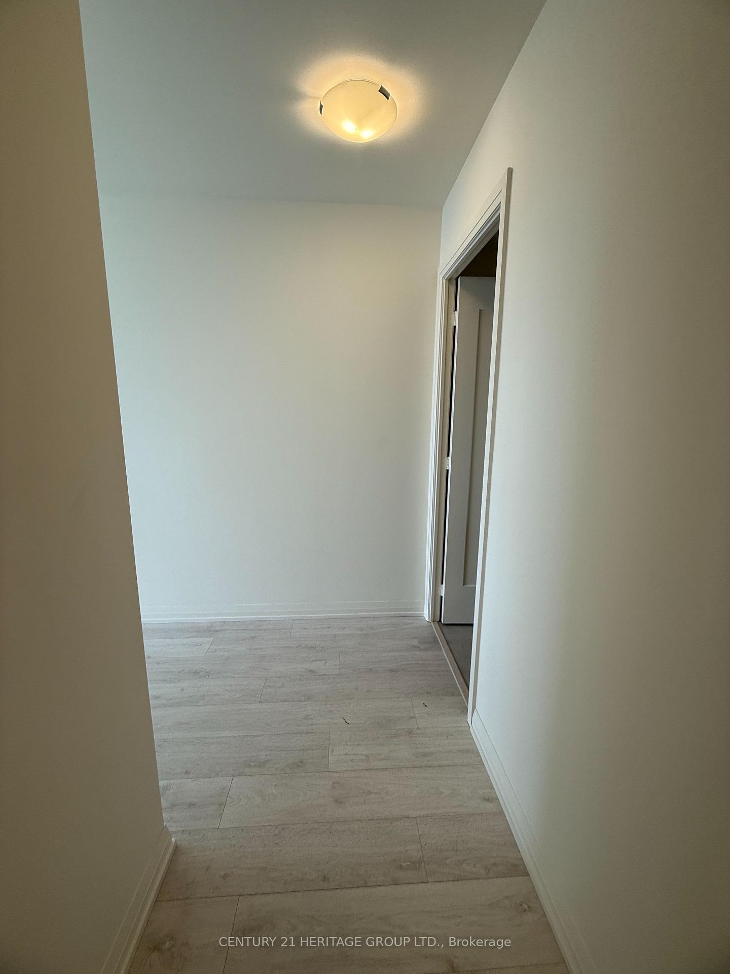 Photo 12 of Unit 619, 8960 Jane Street, Vaughan, Vellore Village — HOMEH