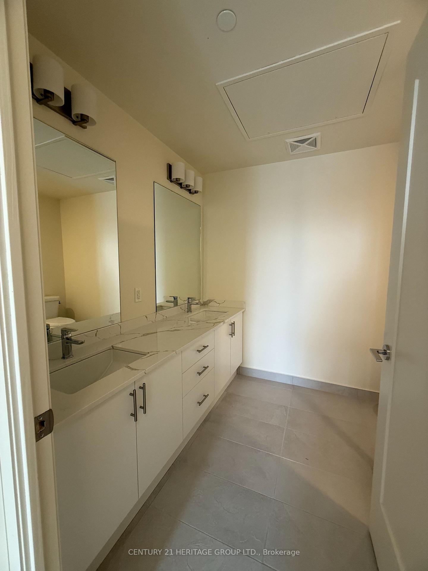 Photo 6 of Unit 619, 8960 Jane Street, Vaughan, Vellore Village — HOMEH