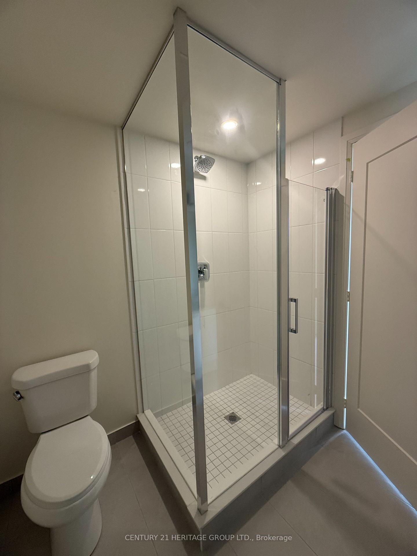 Photo 7 of Unit 619, 8960 Jane Street, Vaughan, Vellore Village — HOMEH