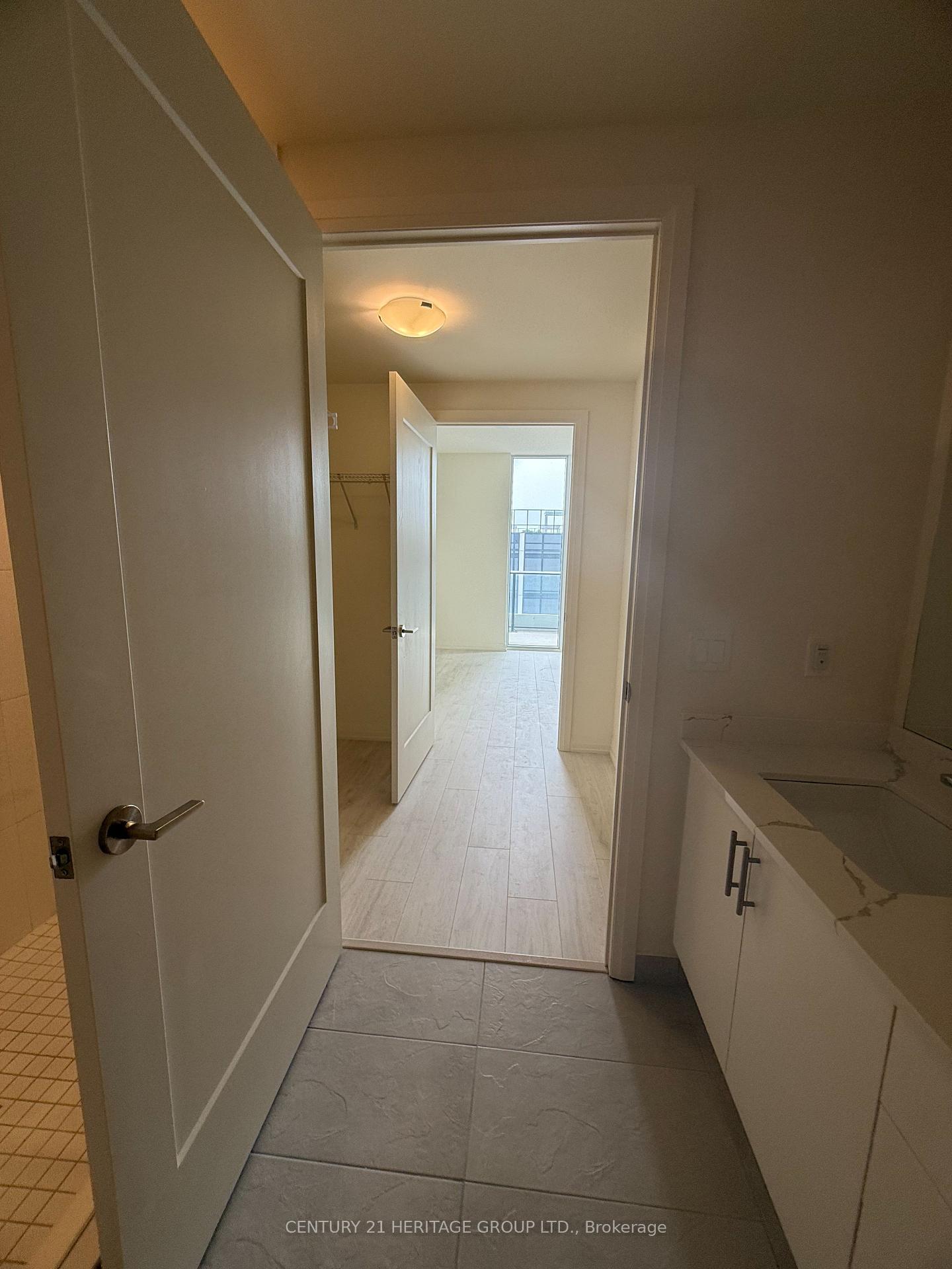 Photo 13 of Unit 619, 8960 Jane Street, Vaughan, Vellore Village — HOMEH