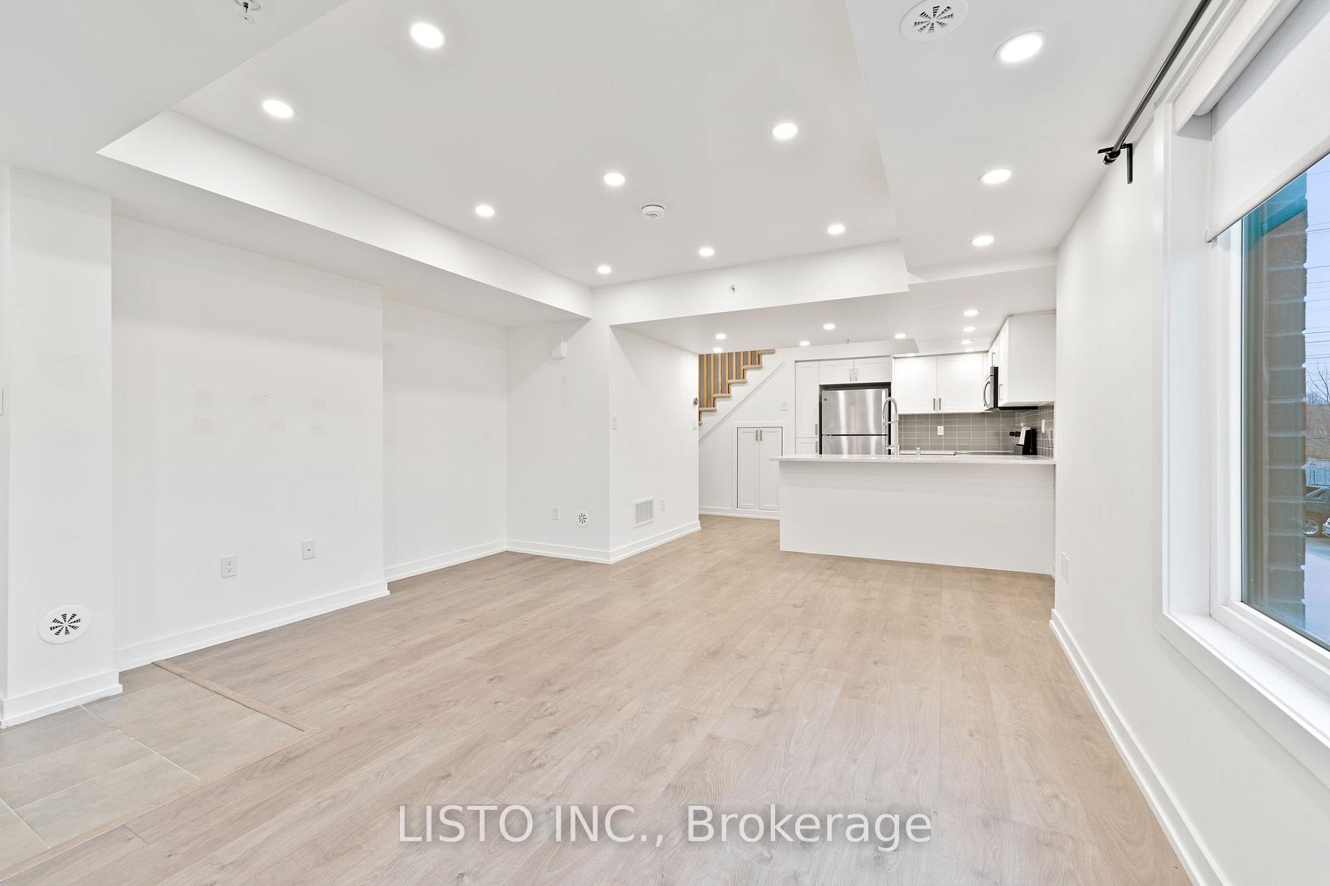 Photo 7 of Unit 510, 1555 Kingston Road, Pickering, Town Centre — HOMEH