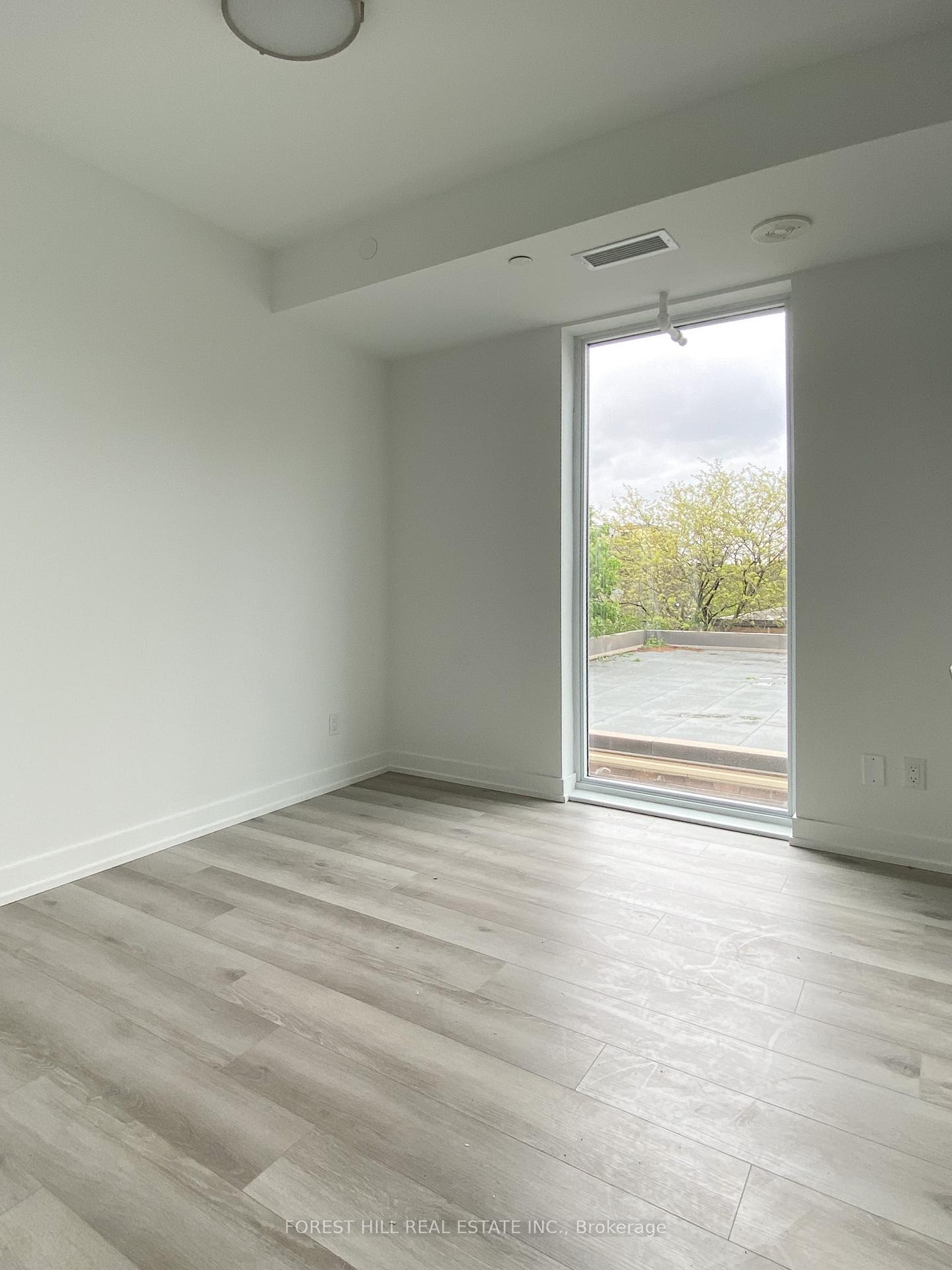 Photo 10 of Unit 509, 2000 Bathurst Street, Toronto, Humewood-Cedarvale — HOMEH