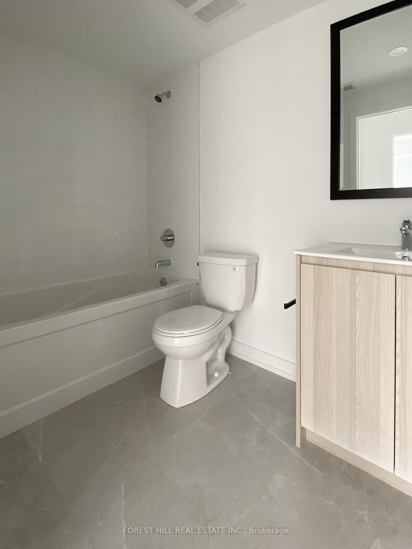 Photo 9 of Unit 509, 2000 Bathurst Street, Toronto, Humewood-Cedarvale — HOMEH