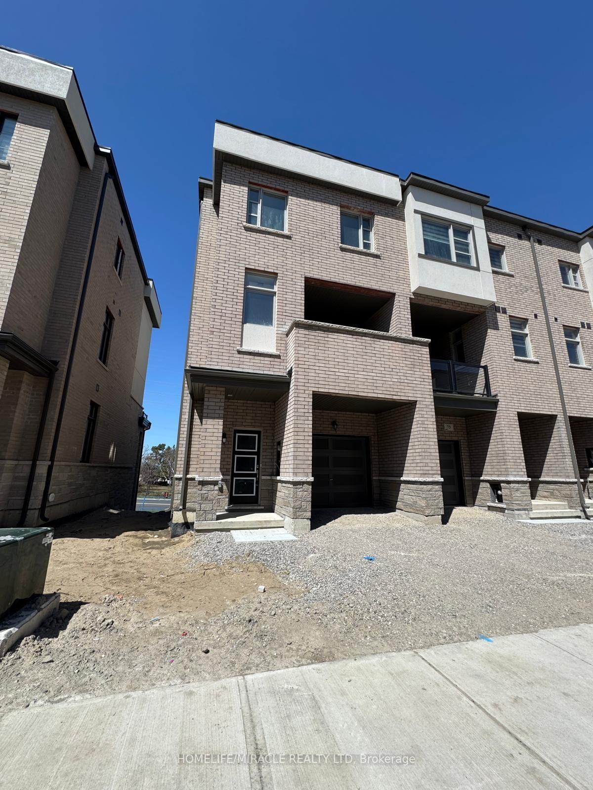 Photo 1 of 77 Inverary Crescent, Vaughan, Elder Mills — HOMEH