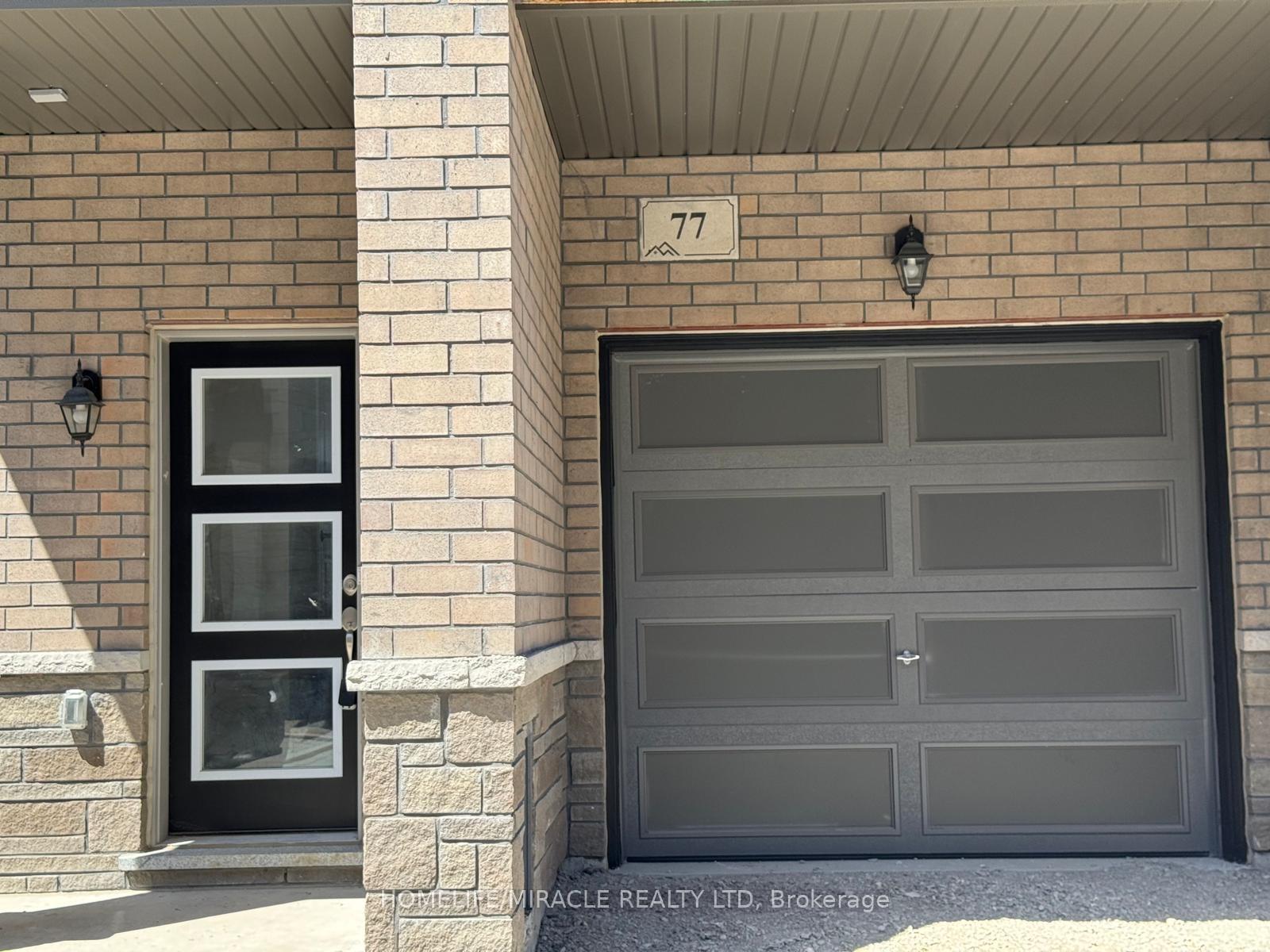 Photo 2 of 77 Inverary Crescent, Vaughan, Elder Mills — HOMEH
